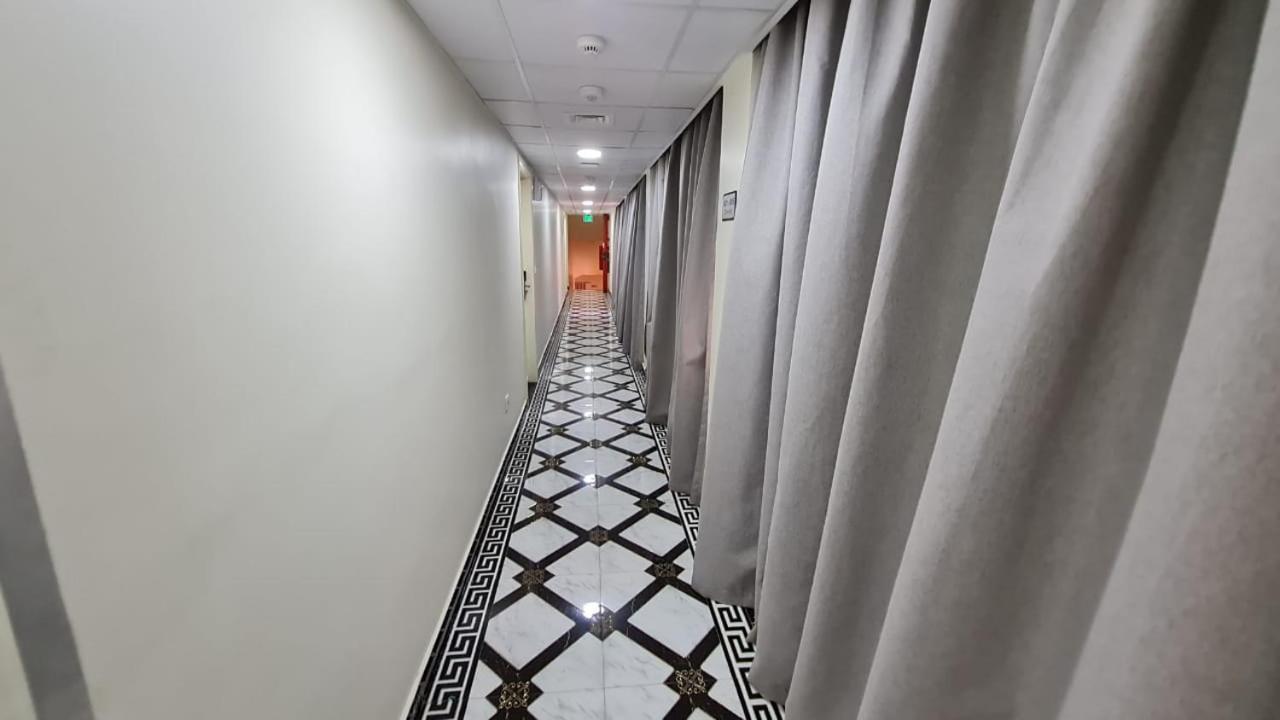 Phoenicia Grand Hotel Dubai Esterno foto