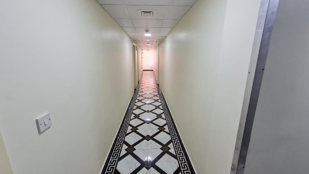 Phoenicia Grand Hotel Dubai Esterno foto