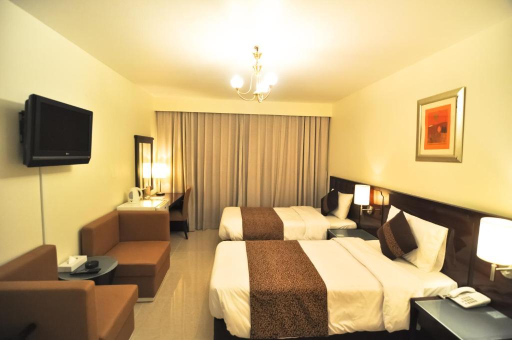 Phoenicia Grand Hotel Dubai Esterno foto